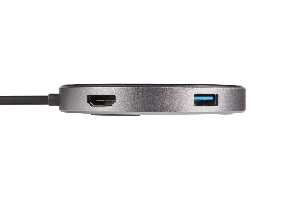 Xtorm 6 in 1 Wireless Charging Hub