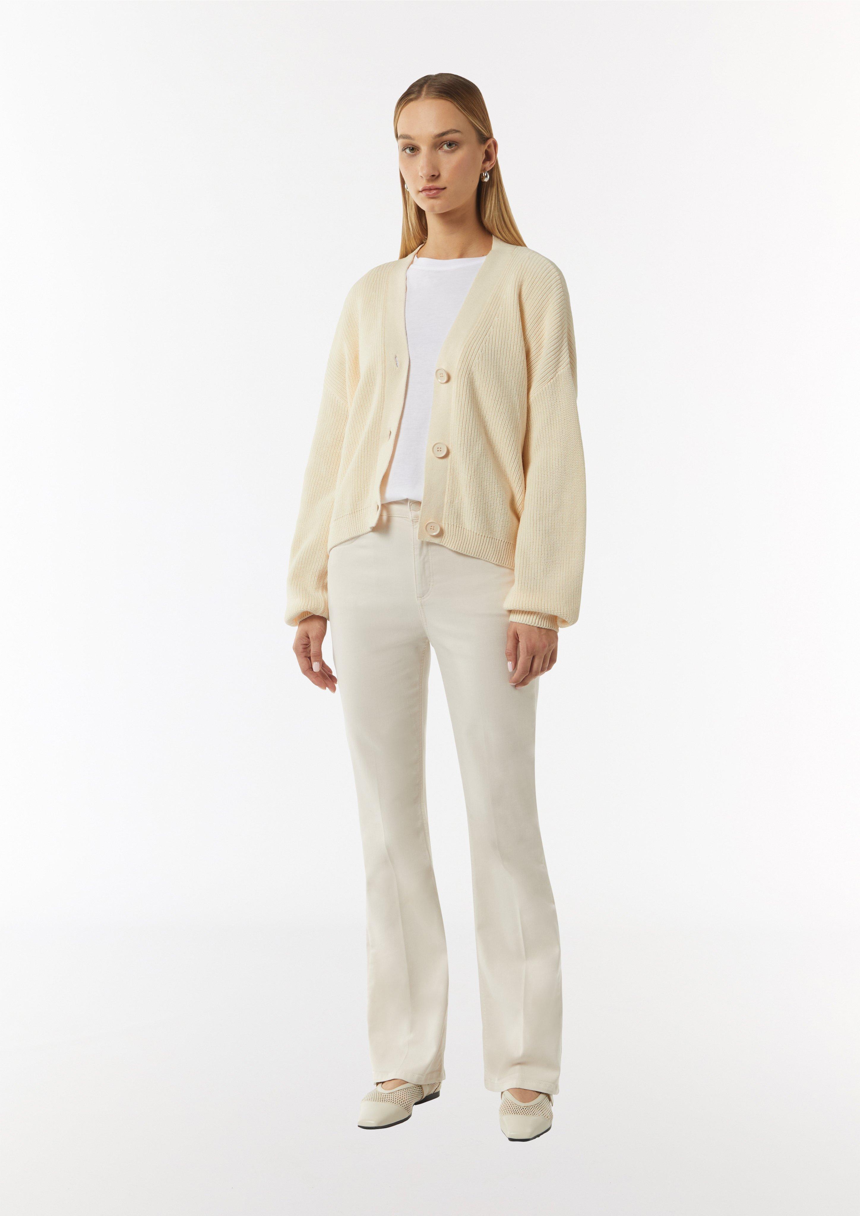 Strukturierter Cardigan mit überschnittenen Schultern - creme