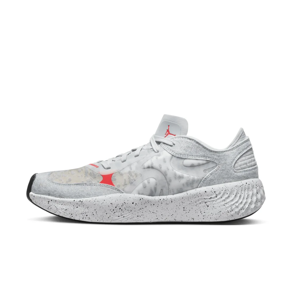 NIKE JORDAN Delta 3 Low DN2647-002 / grau