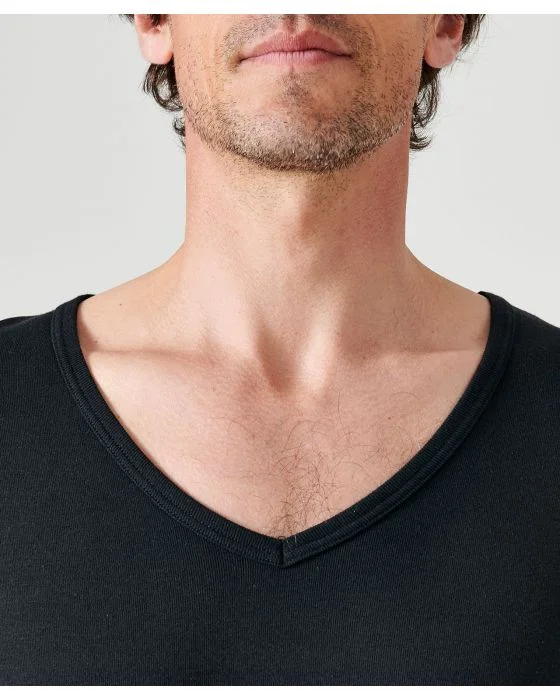 Lot de 2 tee-shirts Essential col V, manches longues