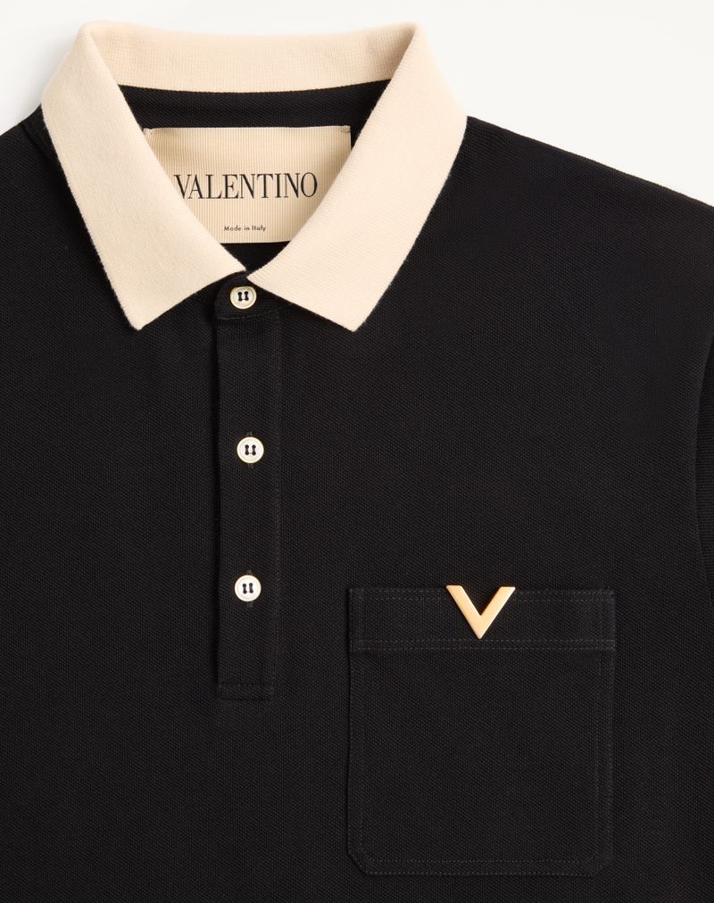 Valentino katoenen piqué poloshirt met V-gouden accenten