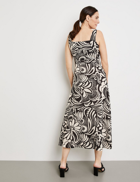 Midikleid mit Knotendetail
