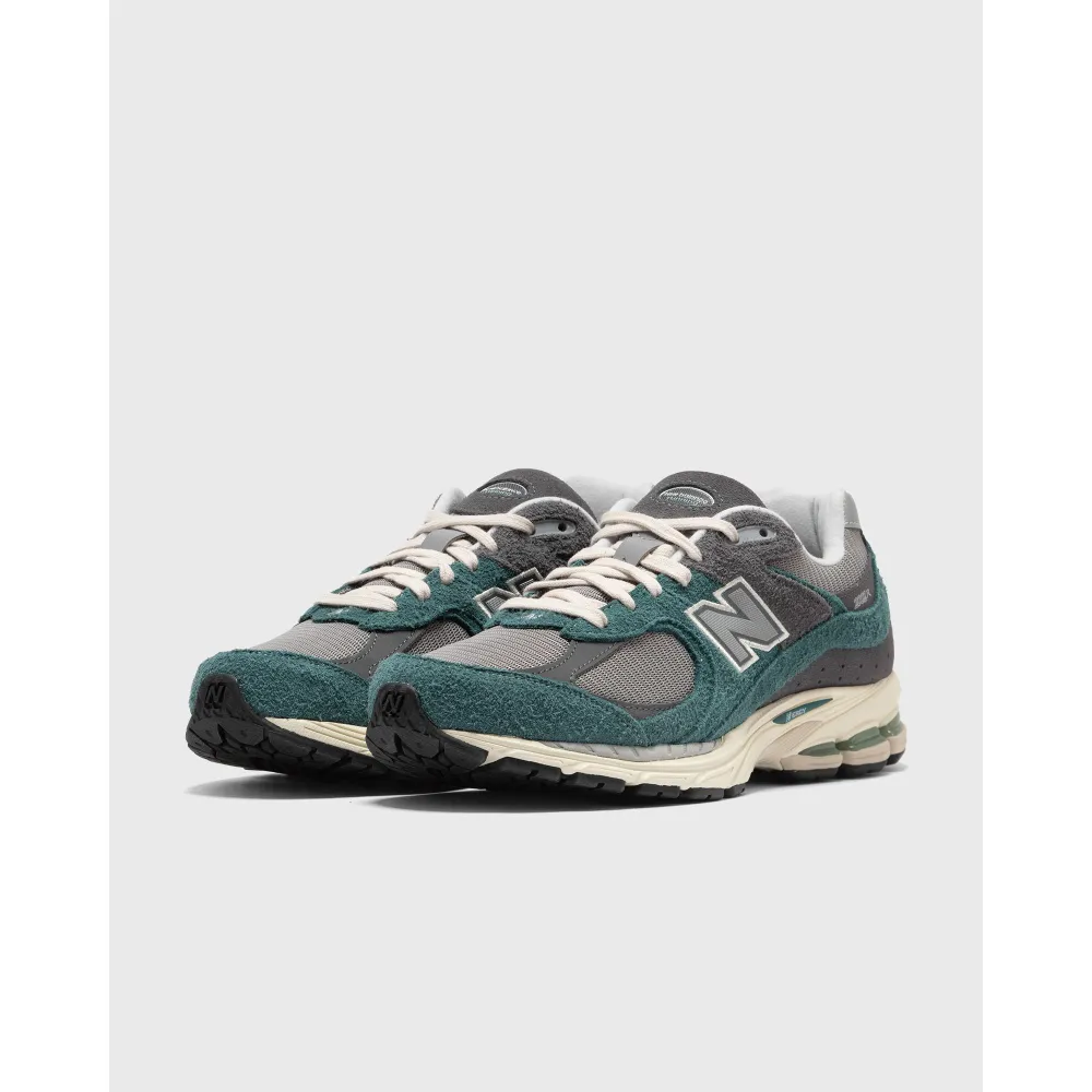 New Balance 2002R M2002REM / grün