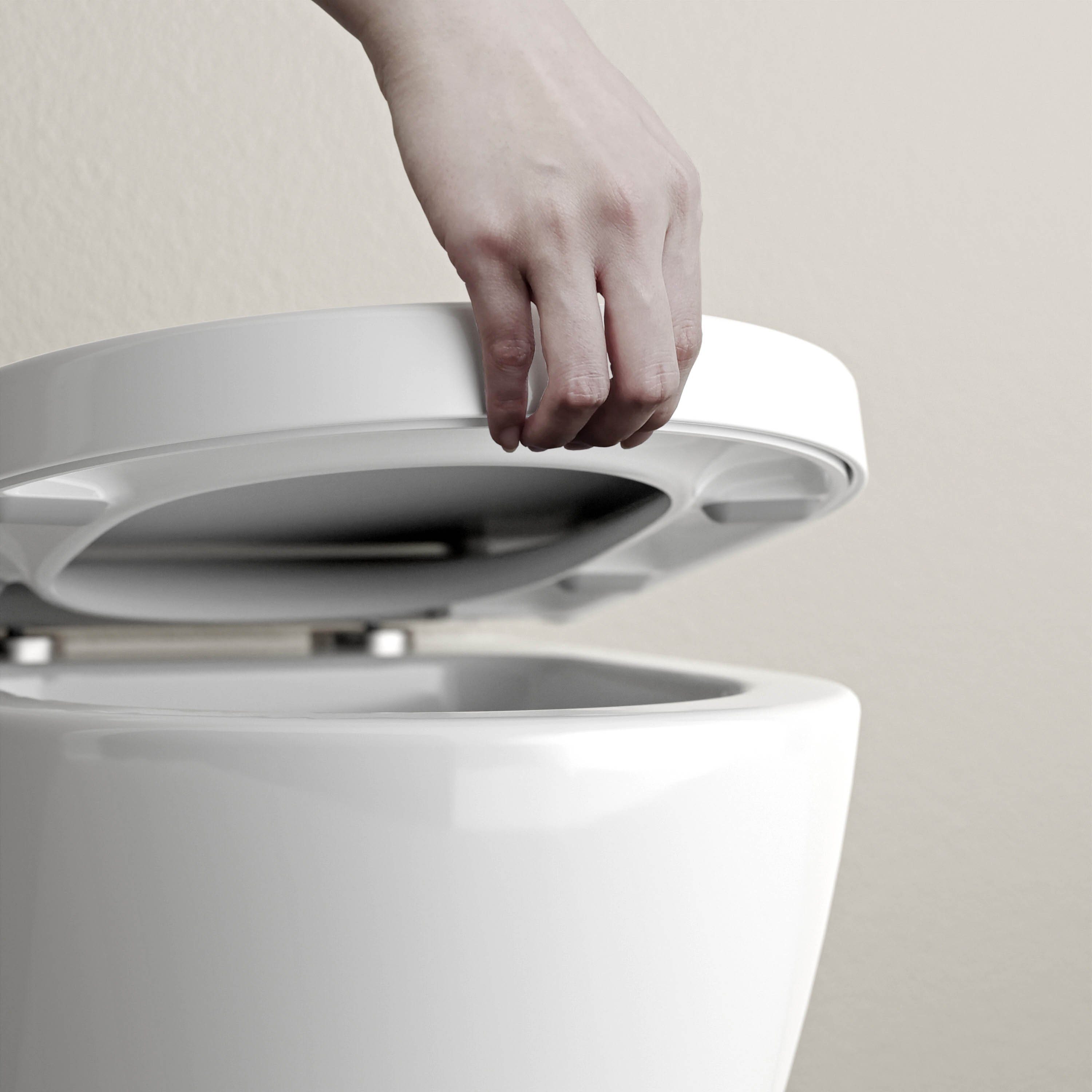 Bernstein WC-Sitz U1002, mit Absenkautomatik, D-Form, aus Duraplast