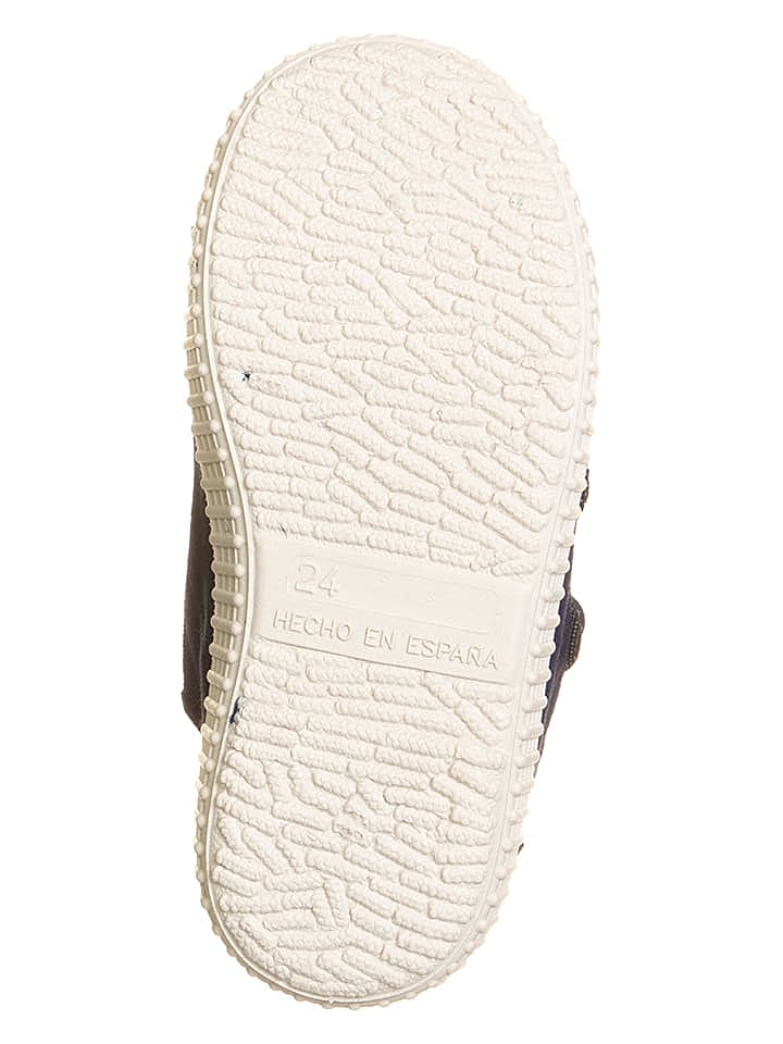 El Naturalista Sneakers 