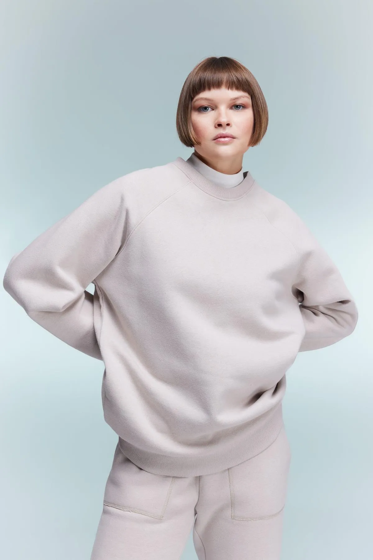 DeFacto  Dickes Sweatshirt mit Rundhalsausschnitt in Oversize-Passform V2697az23wn