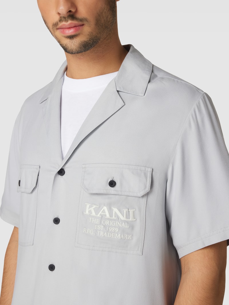 Freizeithemd aus reiner Viskose mit Label-Stitching - P&C X Karl in hellgrau