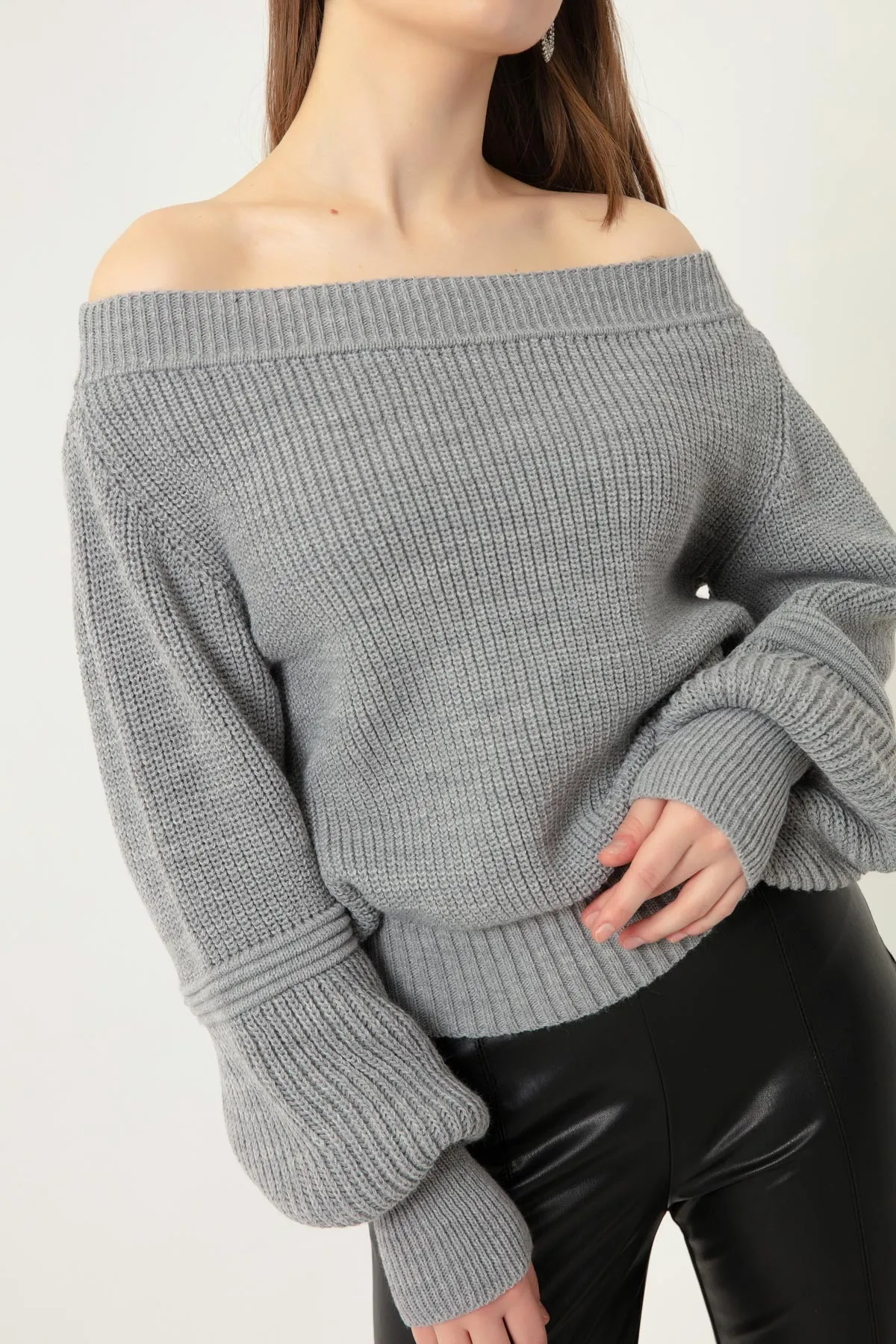 Lafaba  Grauer Strickpullover für Damen mit U-Boot-Ausschnitt