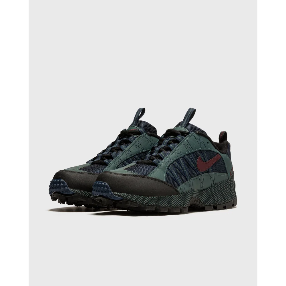 Nike Air Humara FJ7098-001 / grau