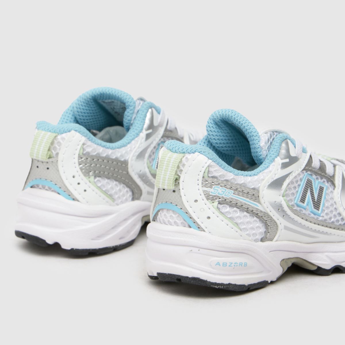New Balance fehér és kék 530 kisgyermek cipő