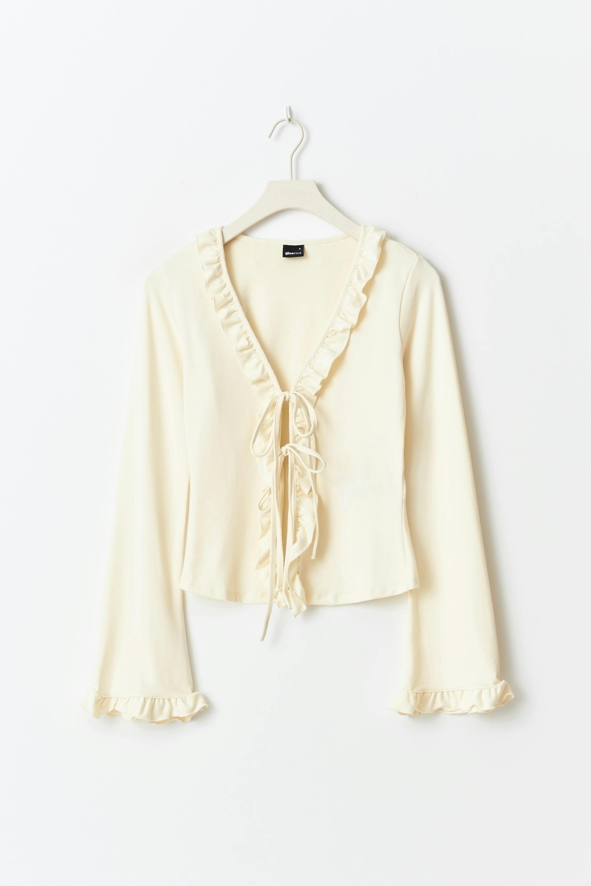 Frill top