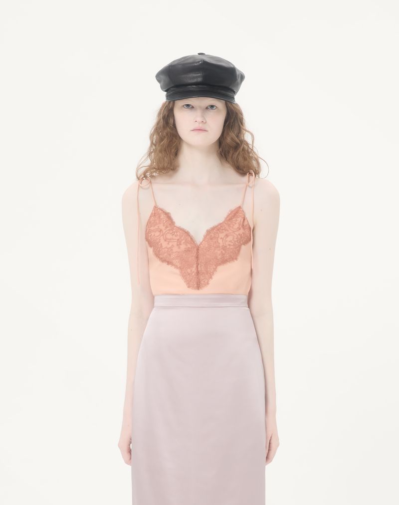 Topo em crepe de chine