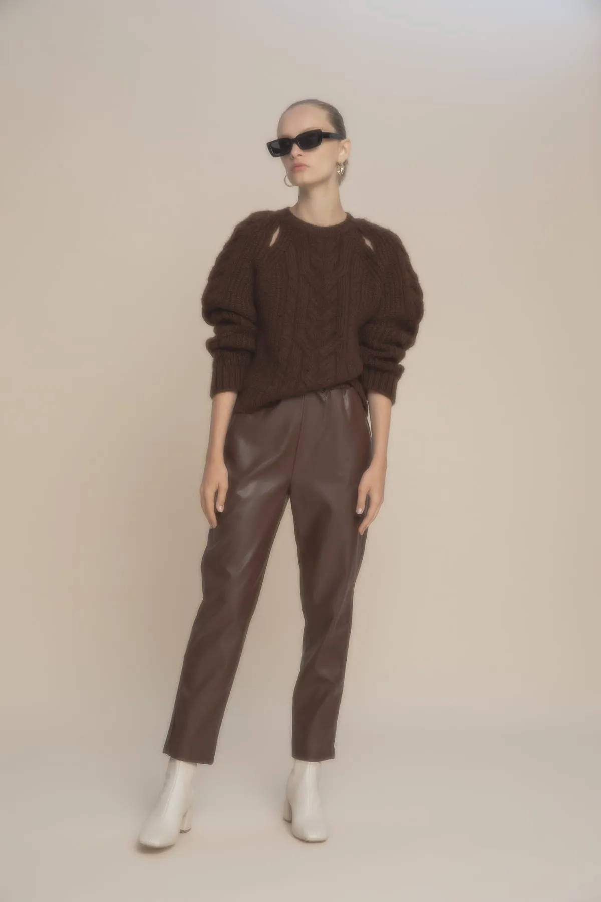 DeFacto  Hose aus Kunstleder mit hoher Taille und Joggertaschen