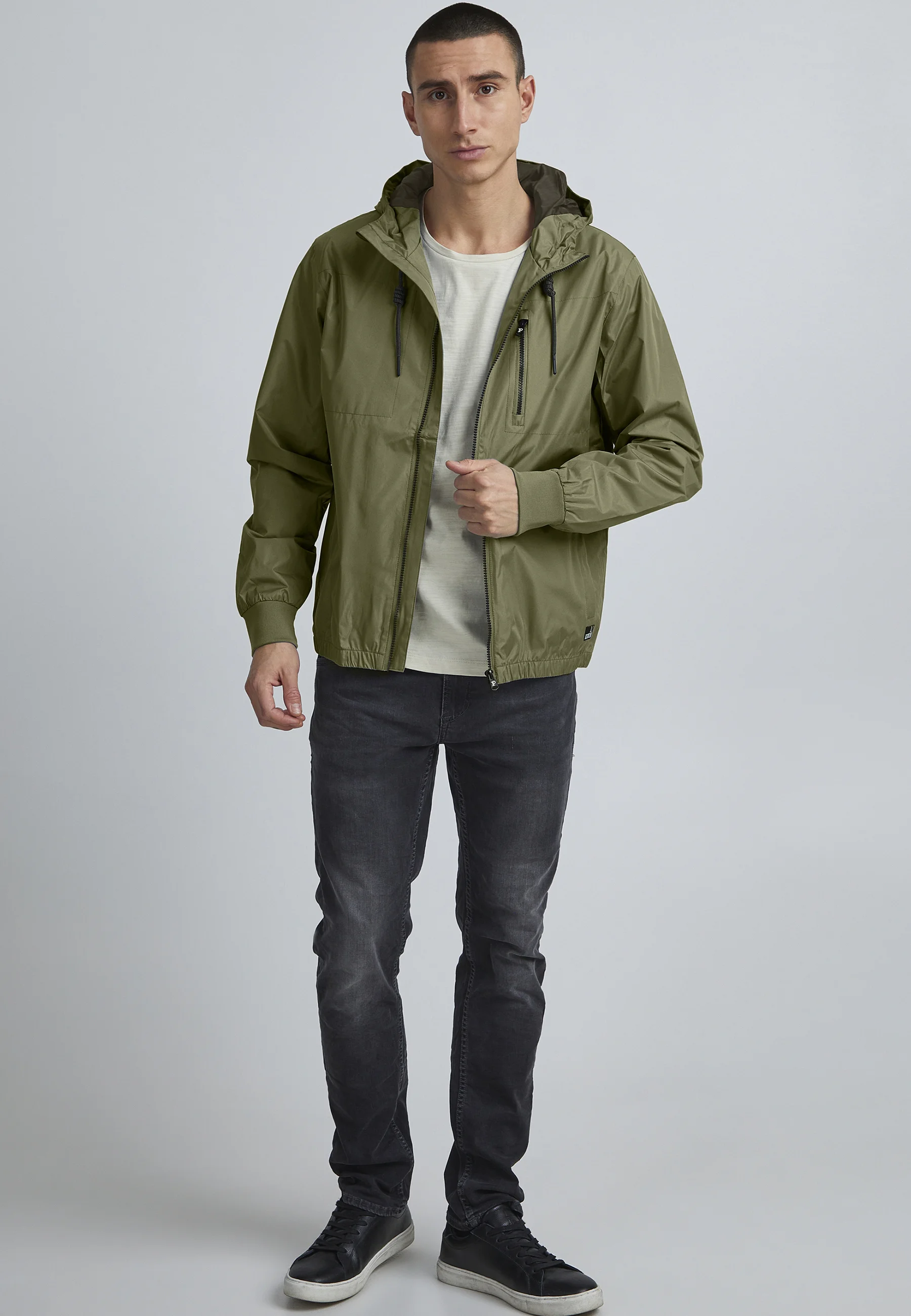 11 Proyecto PRCARLSON - Chaqueta de entretiempo