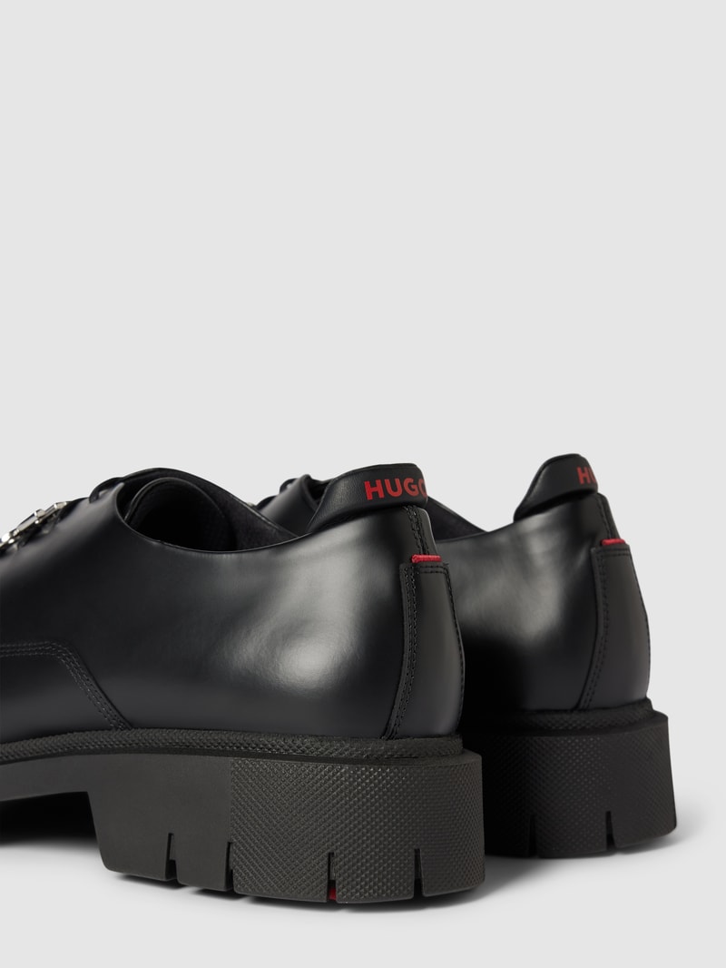 Derby-Schuhe aus Leder mit Label-Applikation Modell 'Denzel' in schwarz