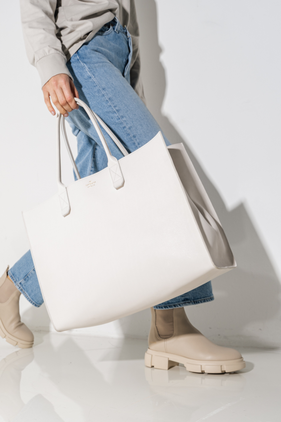CPH BAG 6 vitello eggshell