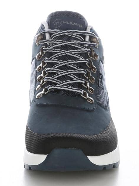 Sneaker mit Klimamembrane