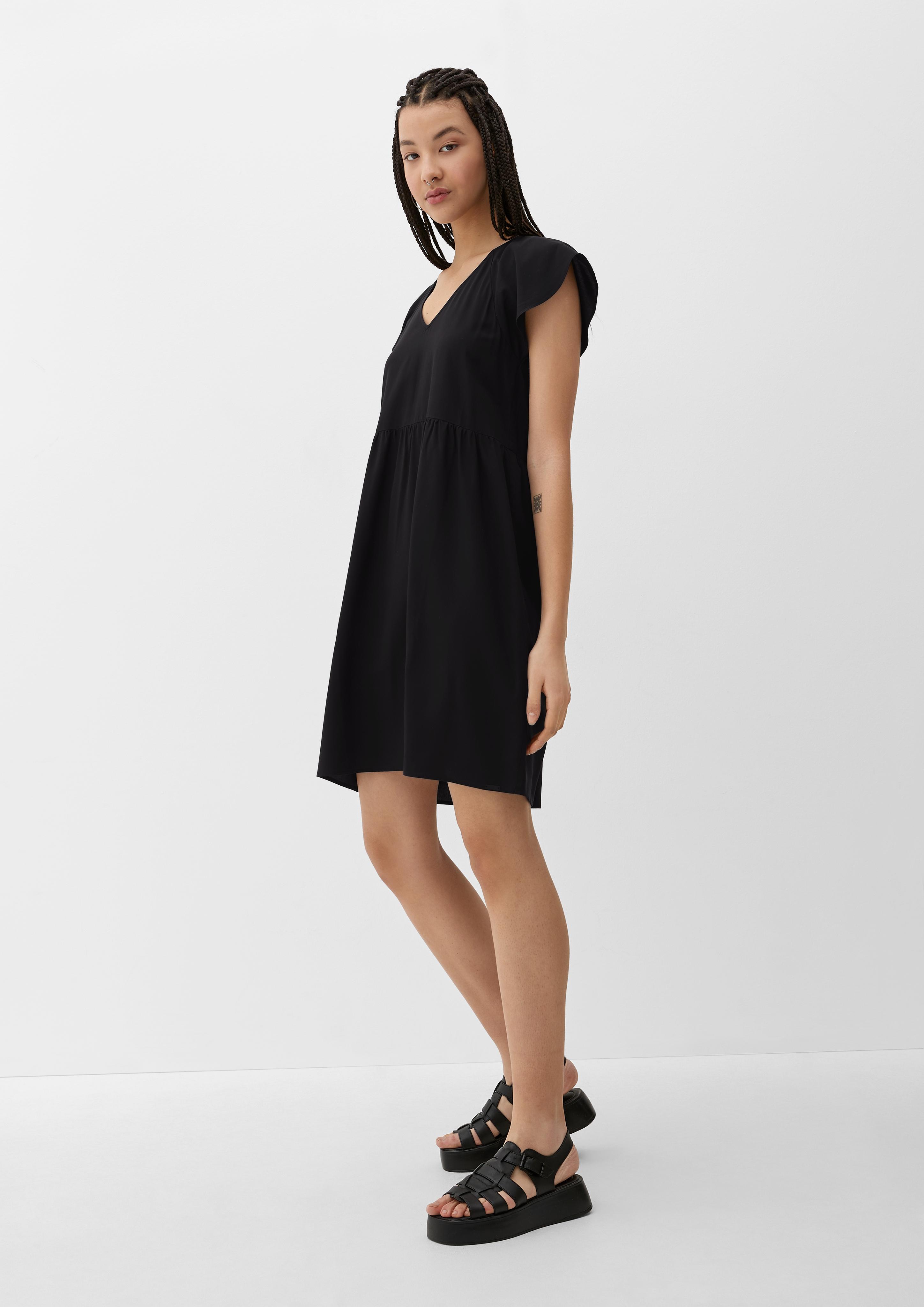 Kurzes Kleid aus Viskose  2130780-9999