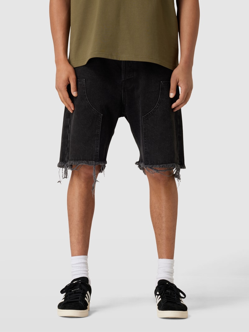 Bermudas mit aufgesetzten Taschen Modell 'TONY' in schwarz