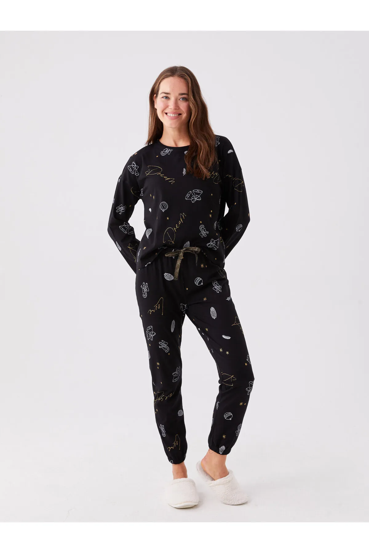 LC Waikiki  Gemustertes Langarm-Damenpyjama-Set mit Rundhalsausschnitt