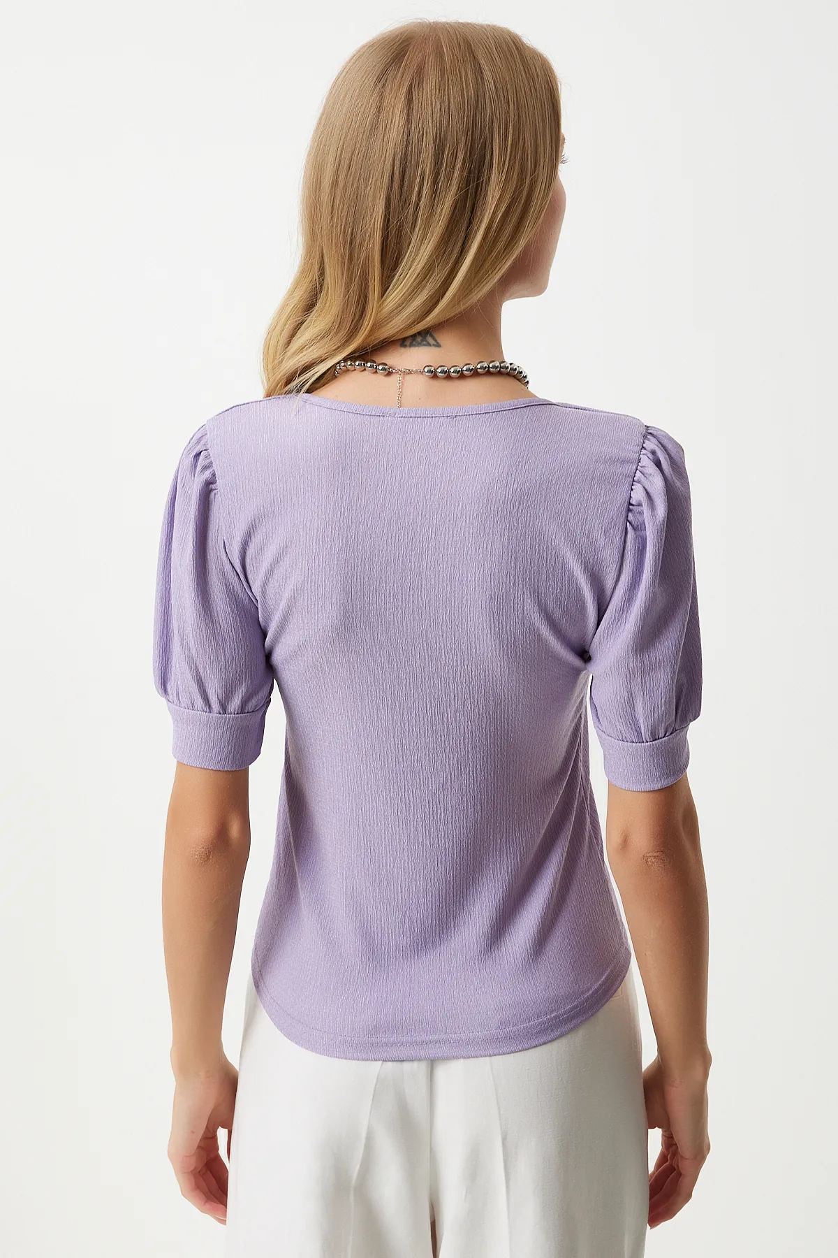 Happiness İstanbul  Damen-Strickbluse mit quadratischem Kragen und Ballonärmeln in Flieder DD01051