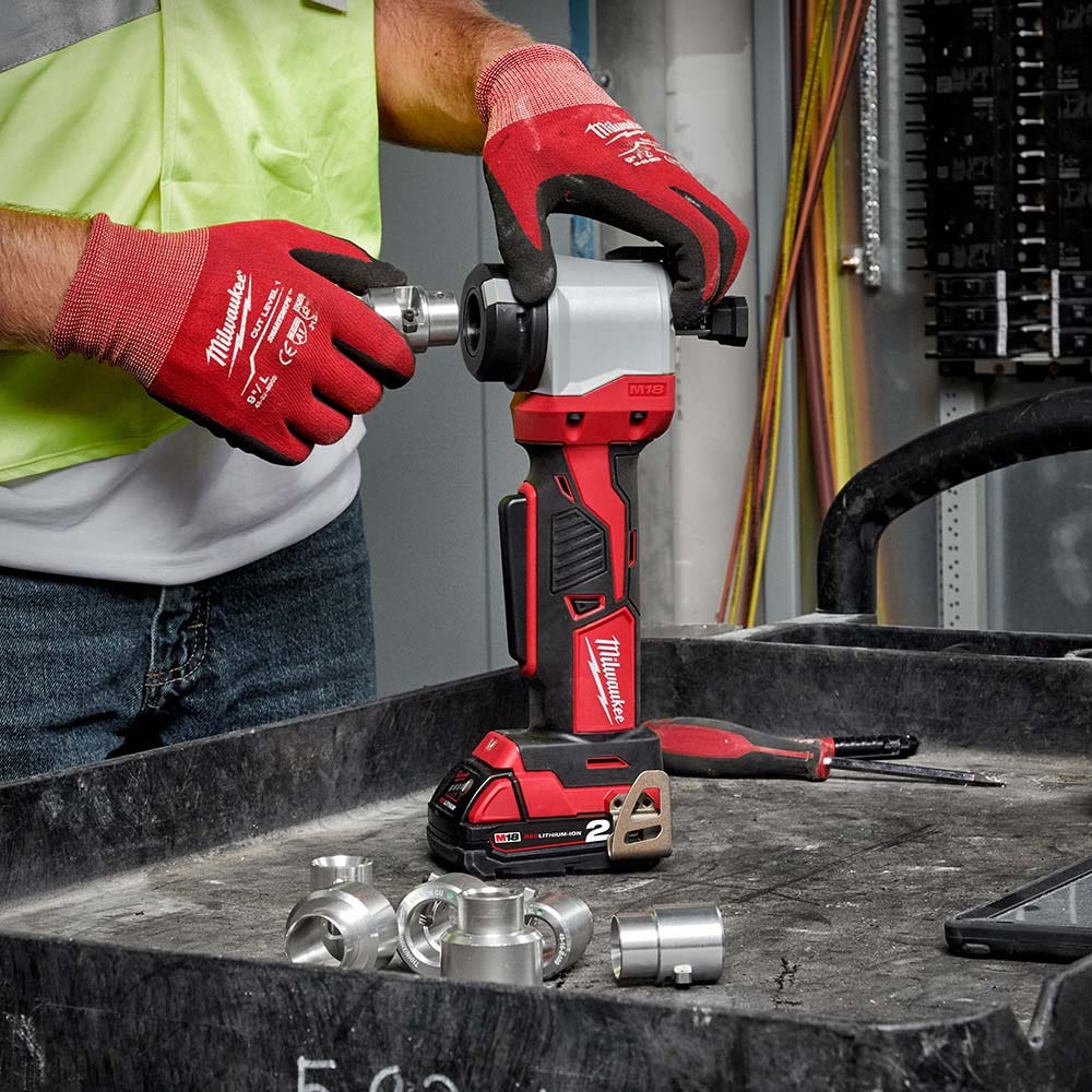 Decapador de Cabos MILWAUKEE 18V M18BCS-0C