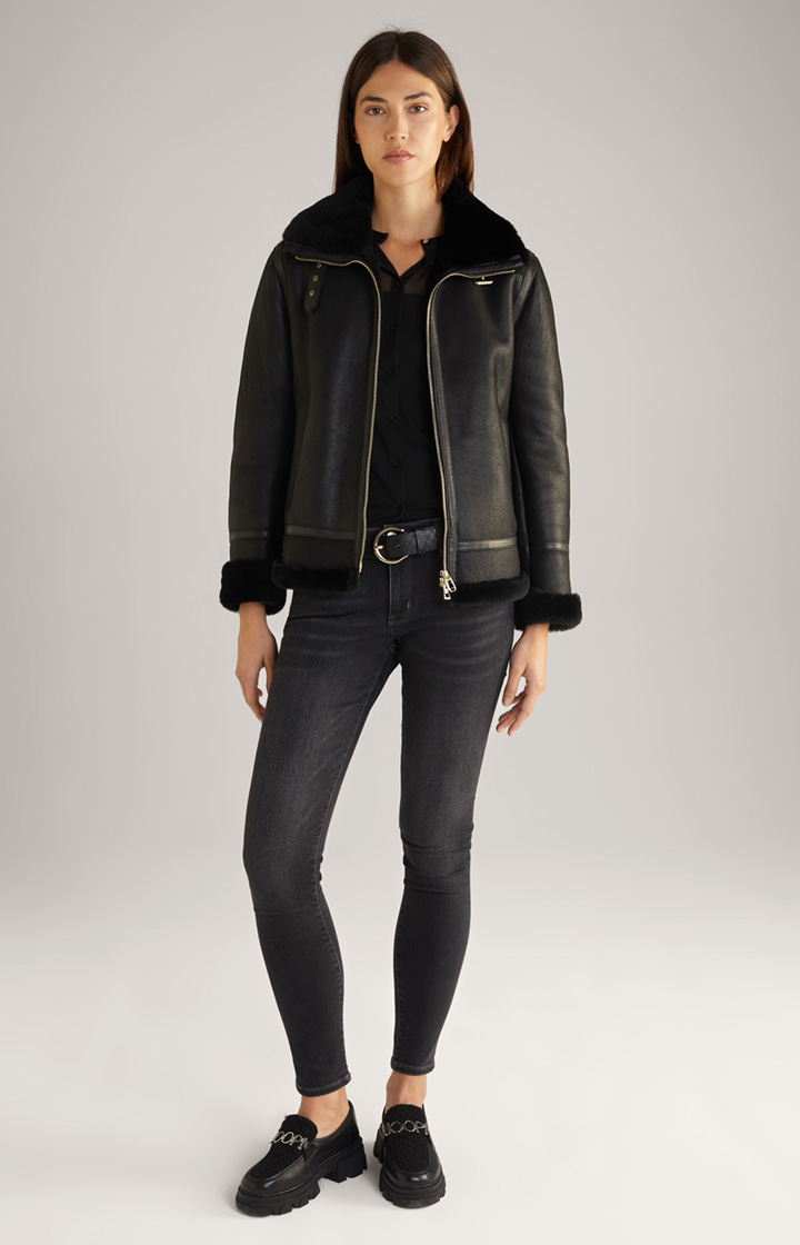 Lammfelljacke in Schwarz