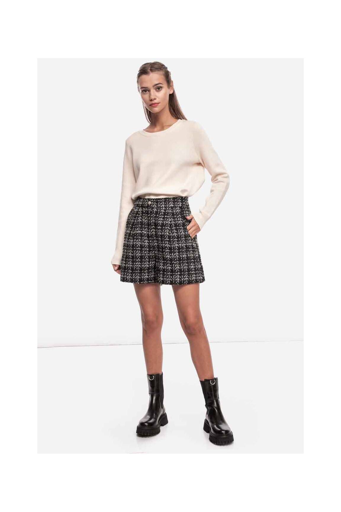 Only Shorts 1 Femme couleur noir
