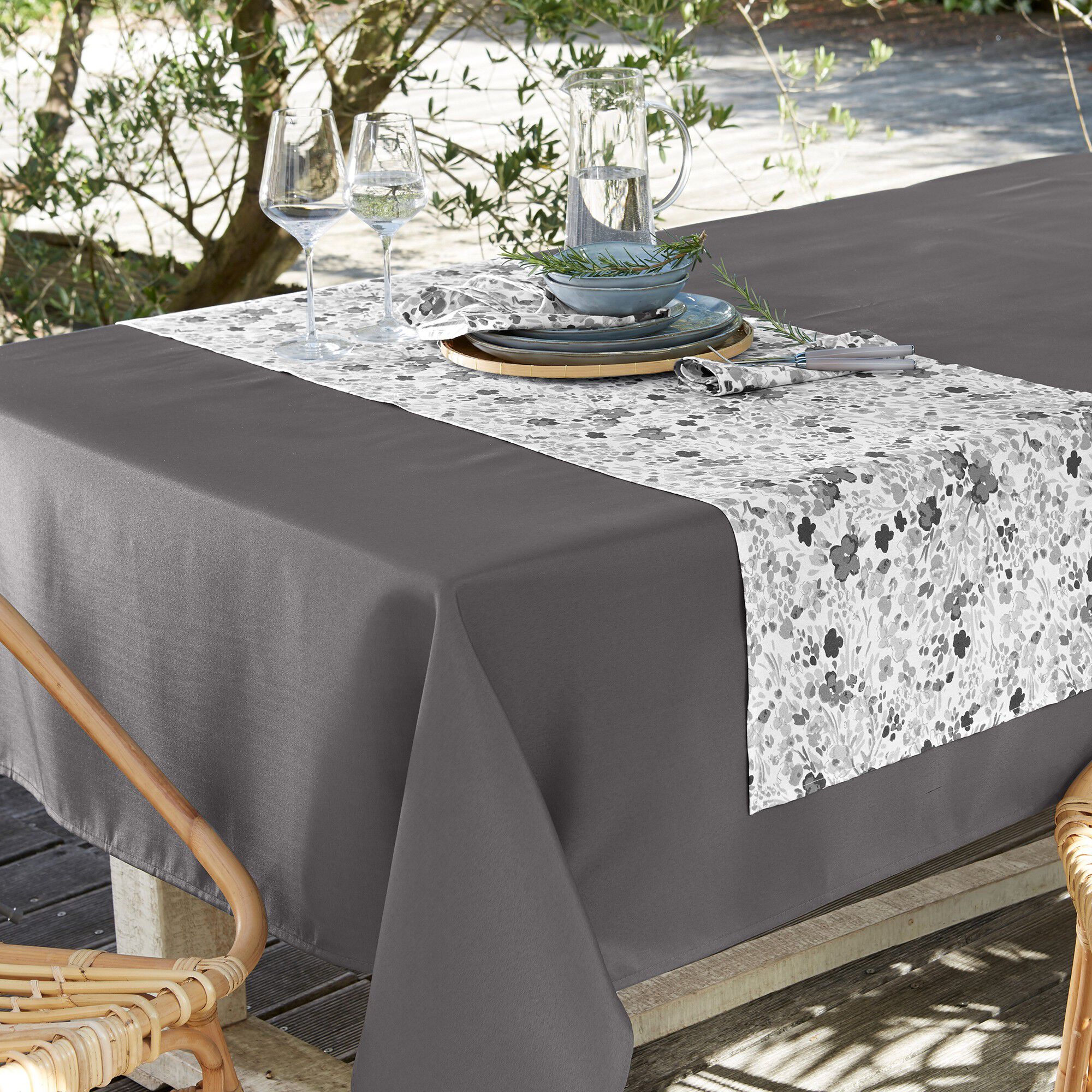 Nappe unie entretien facile