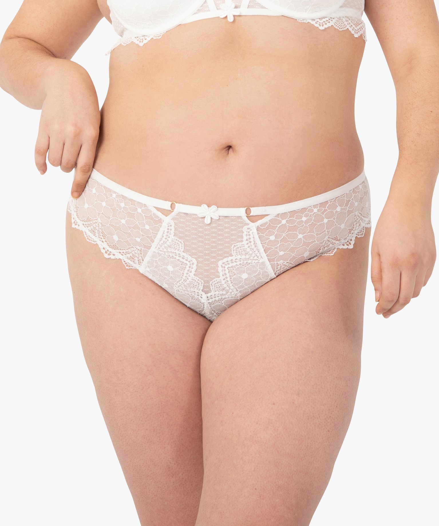 Shorty femme grande taille en dentelle avec ceinture fantaisie blanc | GEMO