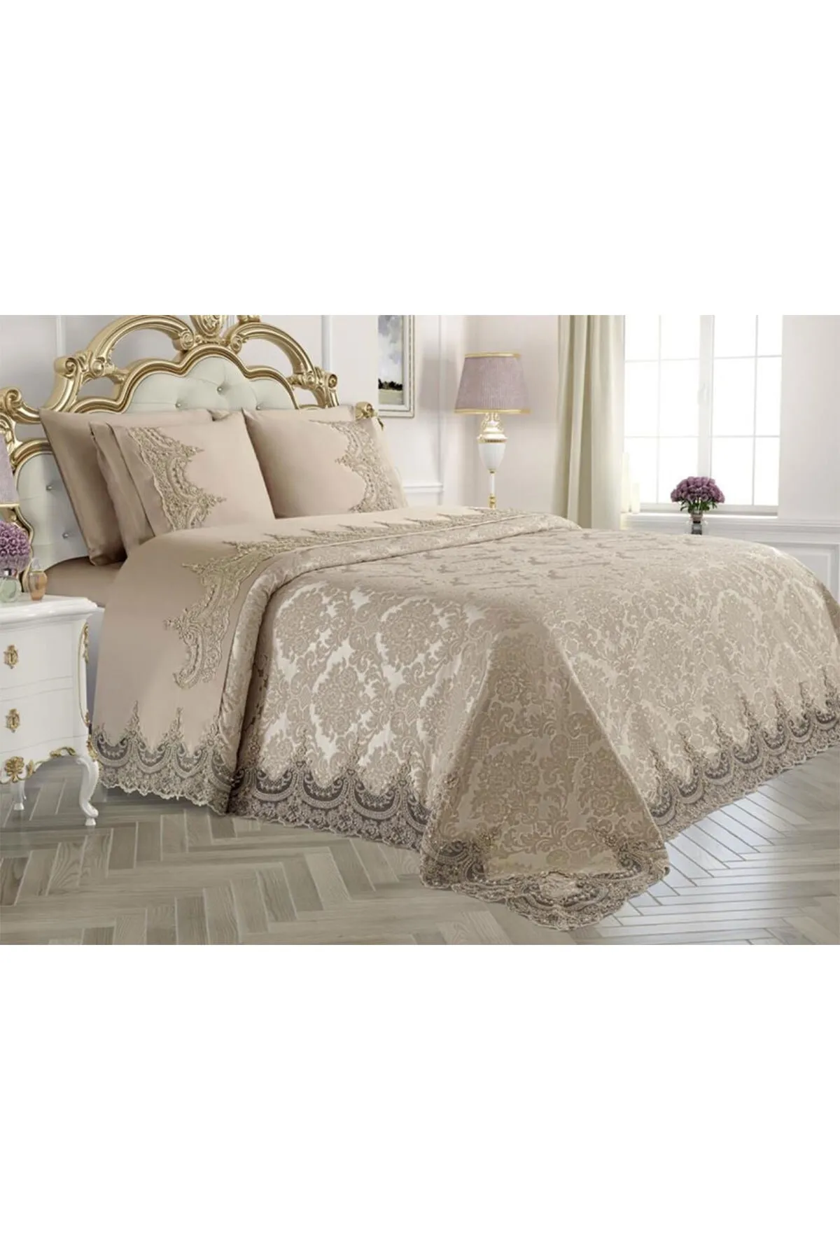 Çeyiz Diyarı  Französisch geschnürtes Mitgift-Brautset Arus, 7-teilig, Beige
