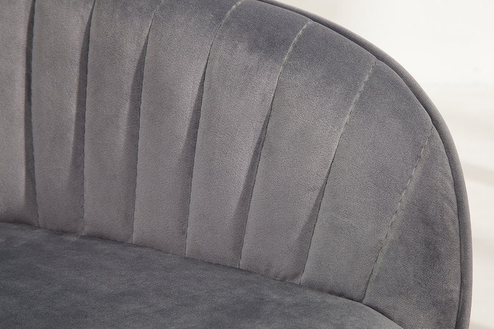 riess-ambiente Polsterstuhl TURIN silbergrau / schwarz (Einzelartikel, 1 St), Esszimmer · Samt · Metall · mit Armlehne · Retro Design