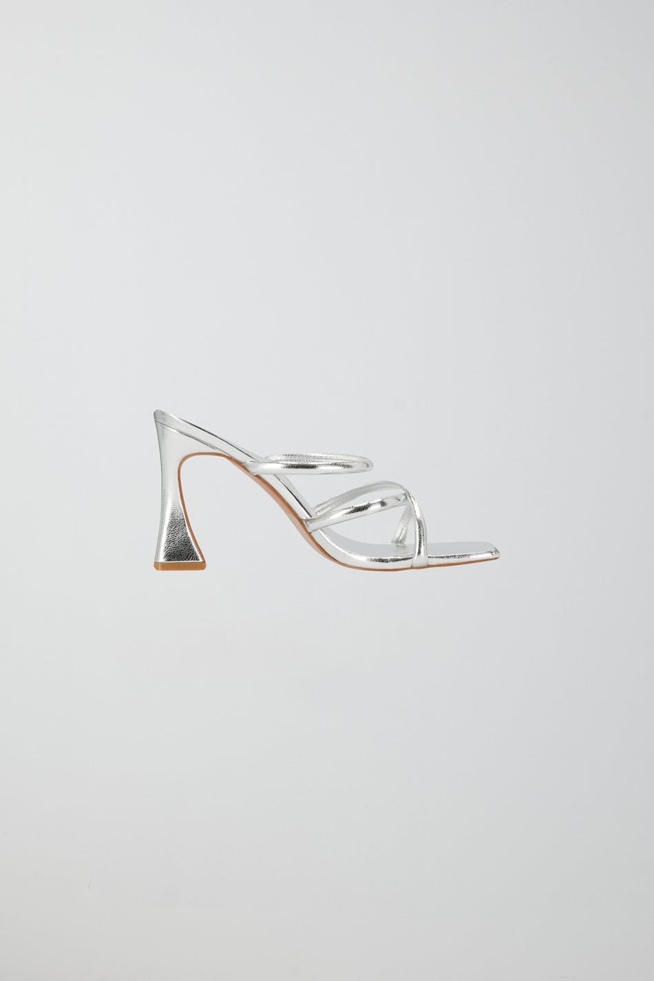 High heel sandals
