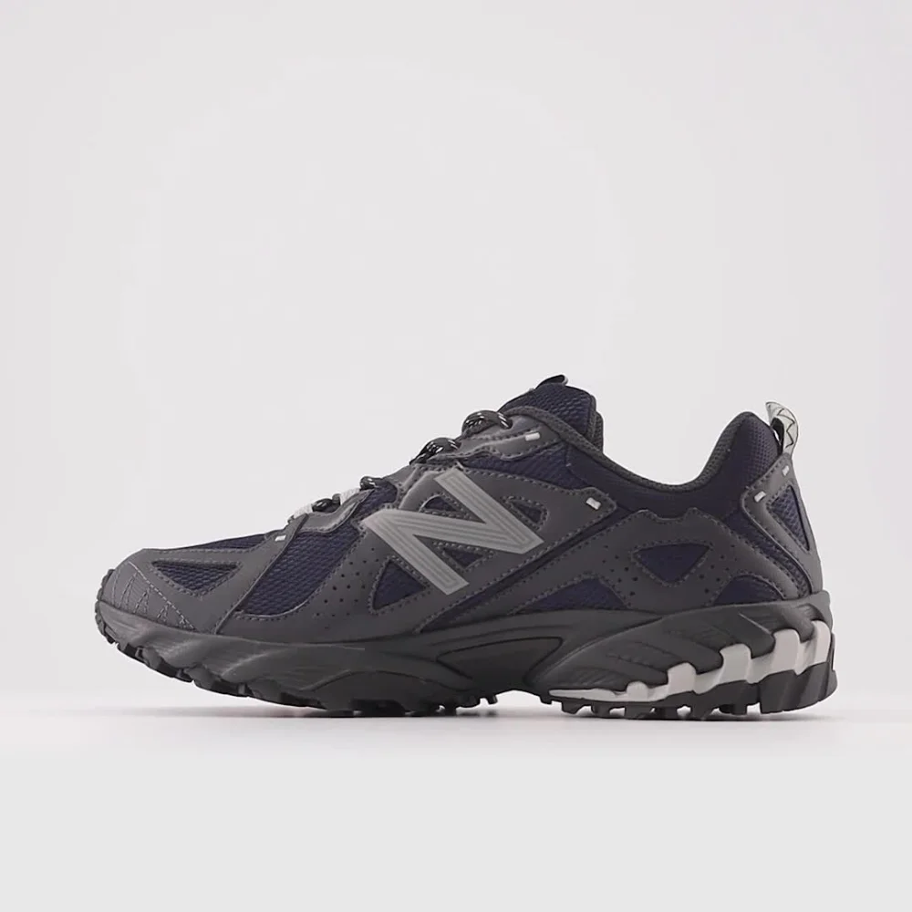 New Balance 610v1 ML610TAF / schwarz