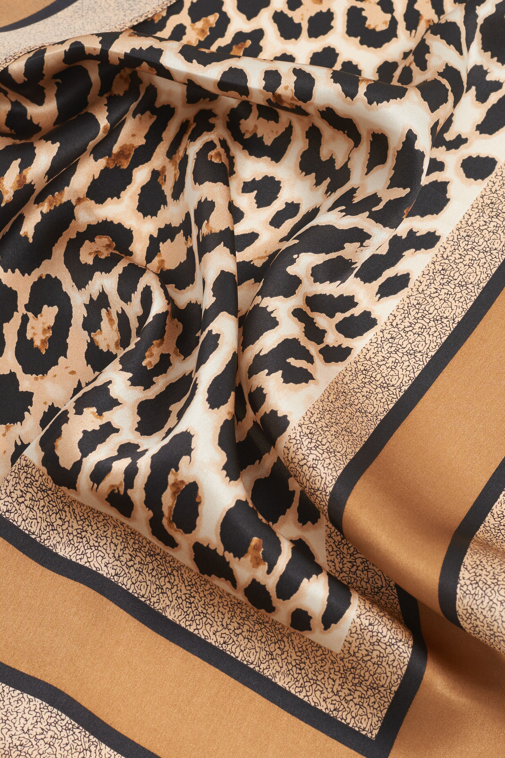 Foulard beast camel femme