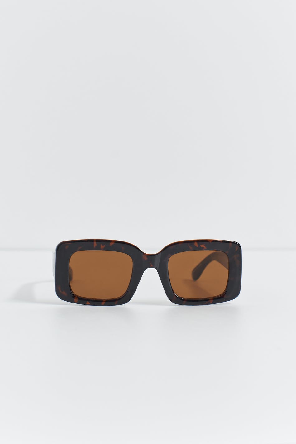 Square shaped sunglasses