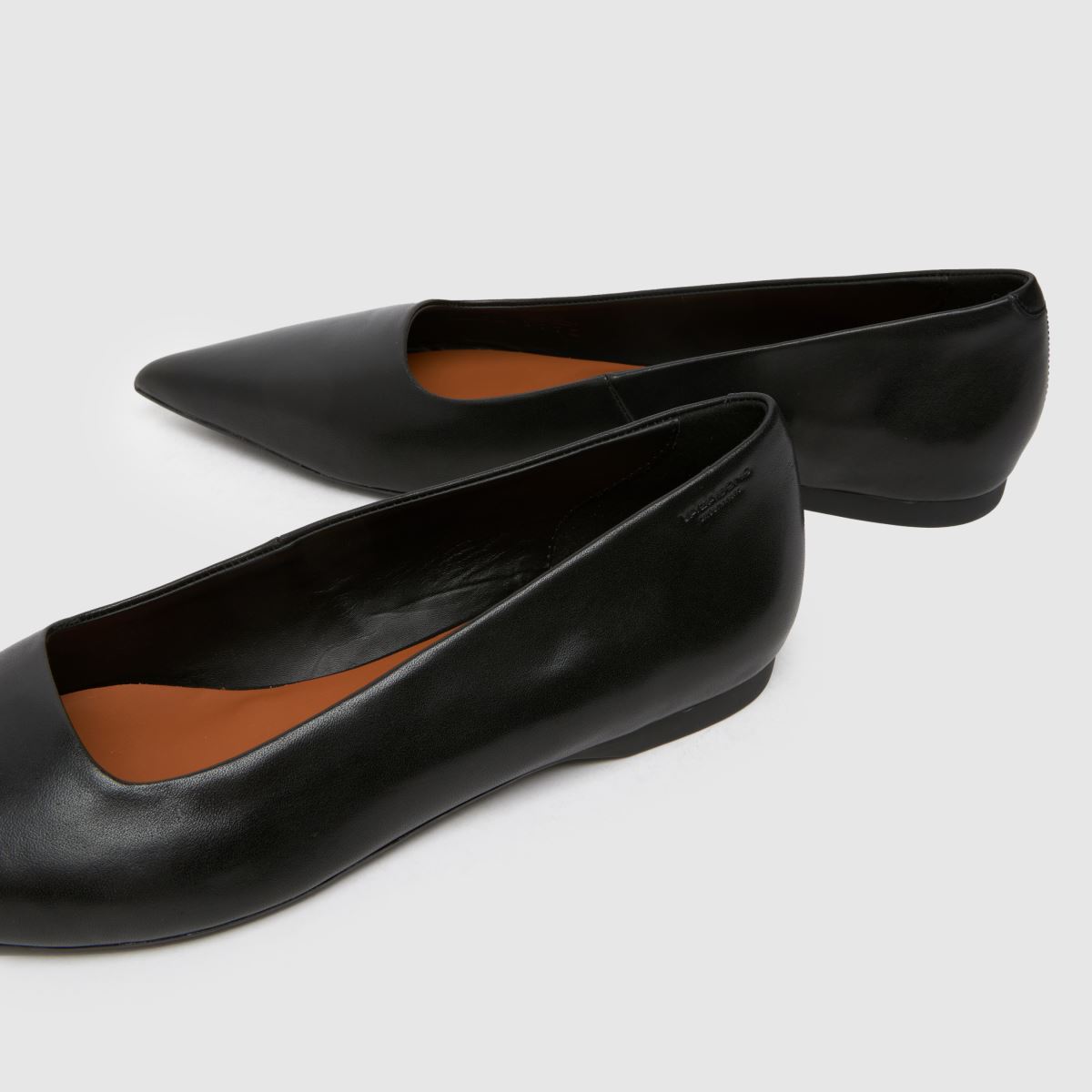 Vagabond Shoemakers – Hermine – Svarta platta skor