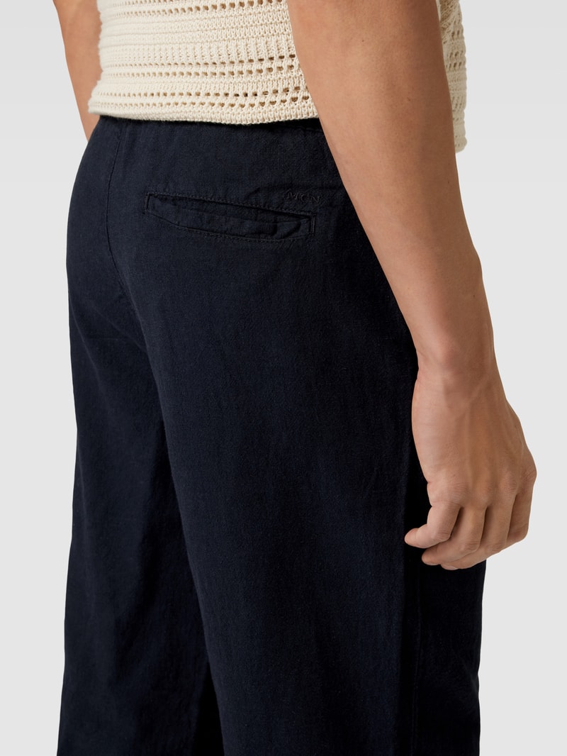 Hose mit Tunnelzug in marineblau