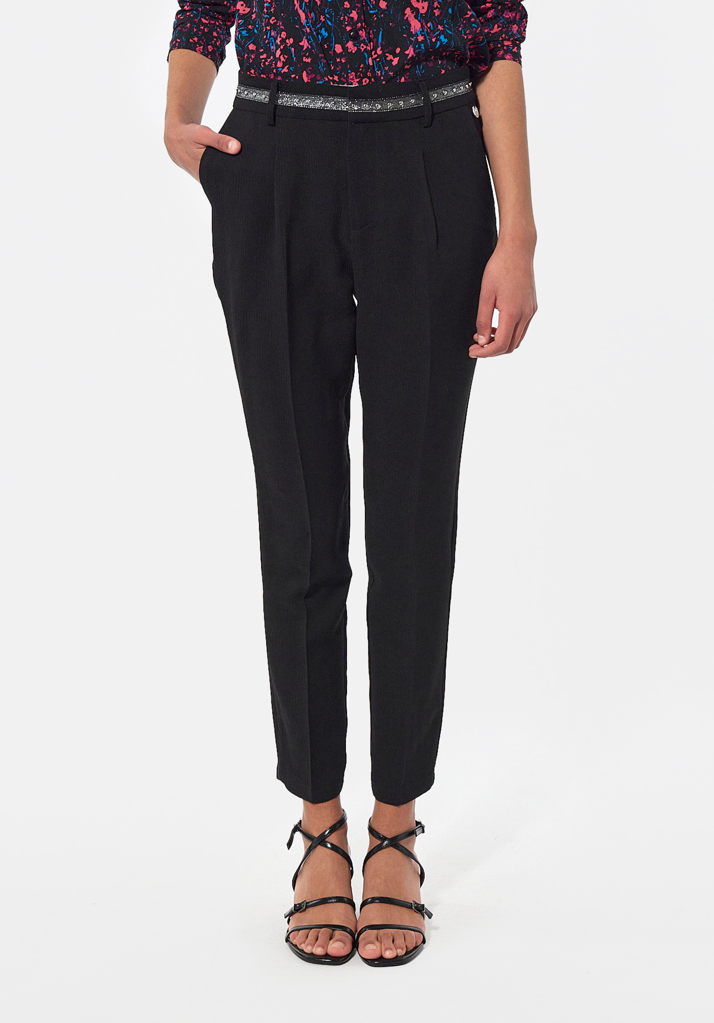 PEACE  Pantalon noir Femme