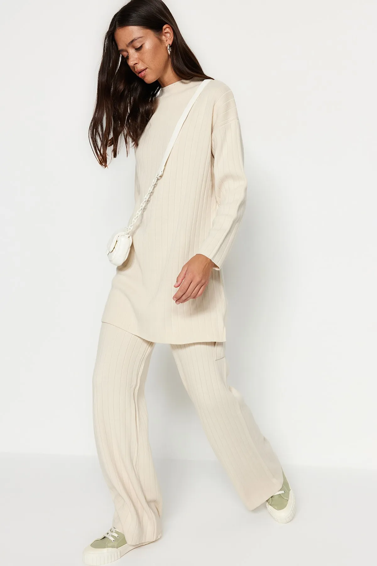 Trendyol Modest  Stone Half Rollkragen Ripppullover-Hosen Strickset TCTAW22US0101