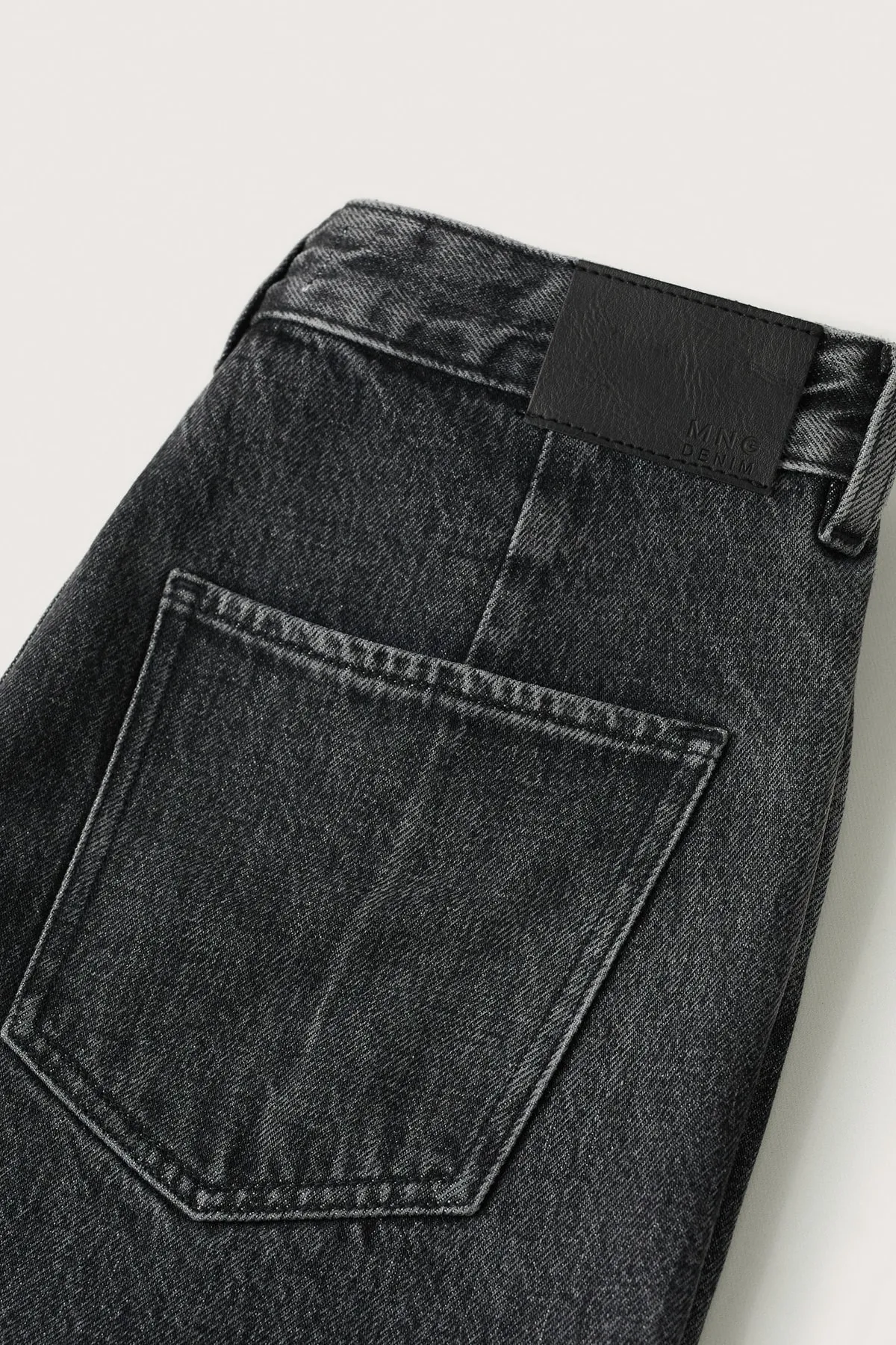 MANGO  Graue Damenjeans 27022509