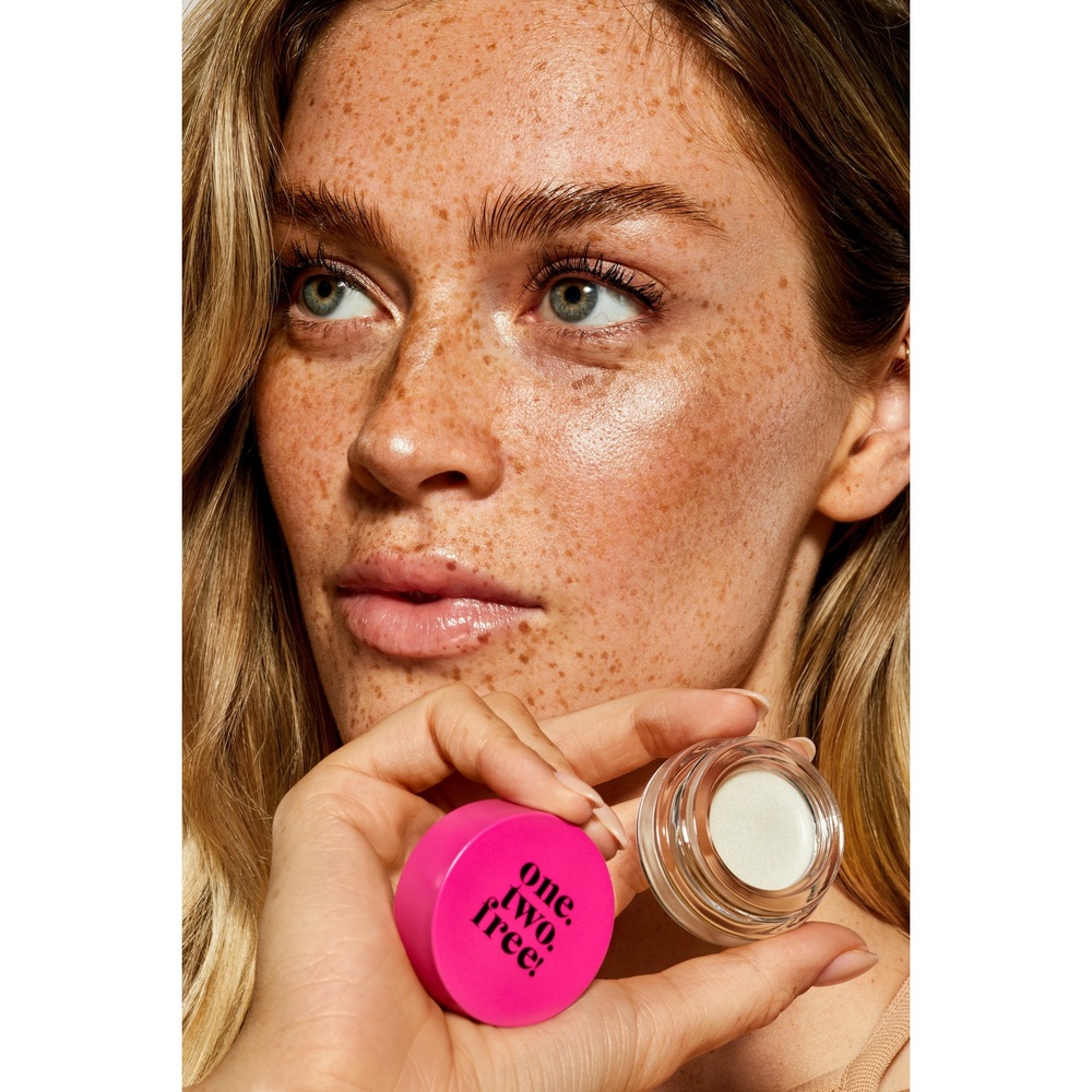 one.two.free! Creamy Highlighting Balm Enlumineur crème