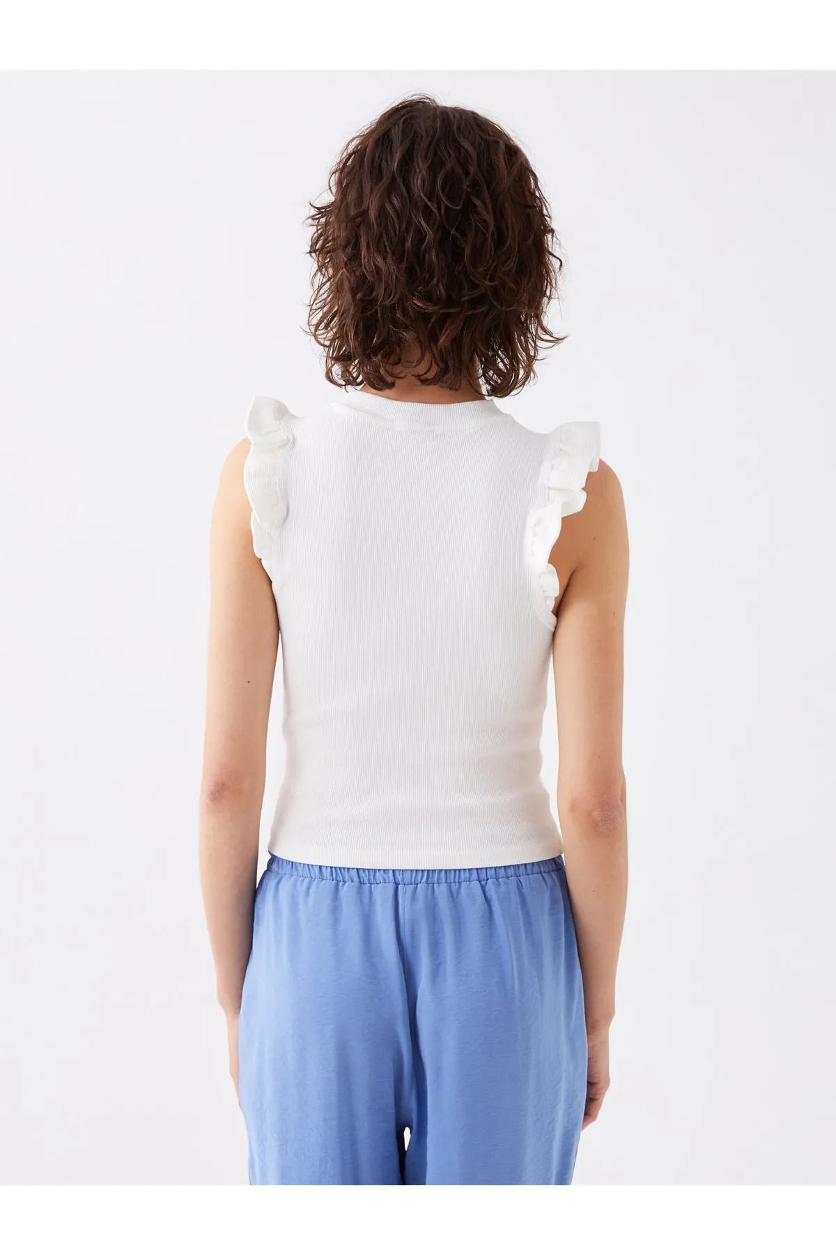 LC Waikiki  Einfarbiges Athlete-Shirt für Damen mit Rundhalsausschnitt