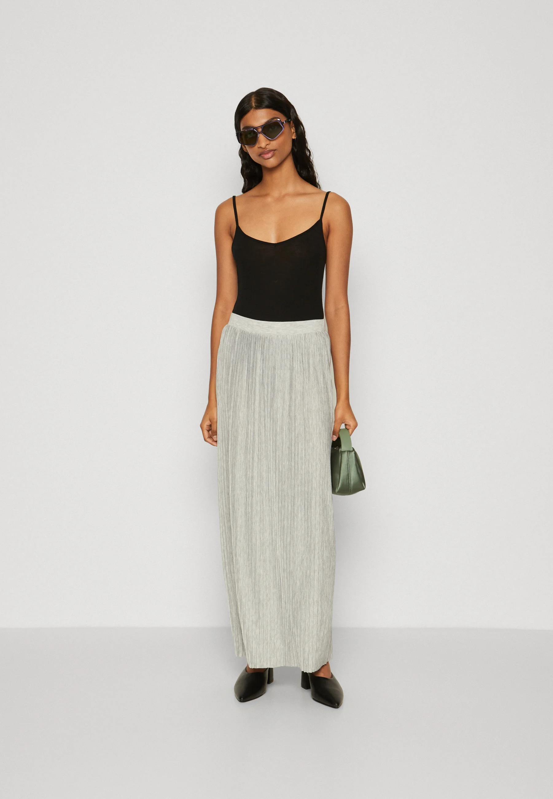 Vero Moda Petite VMMILLE SKIRT - Falda plisada