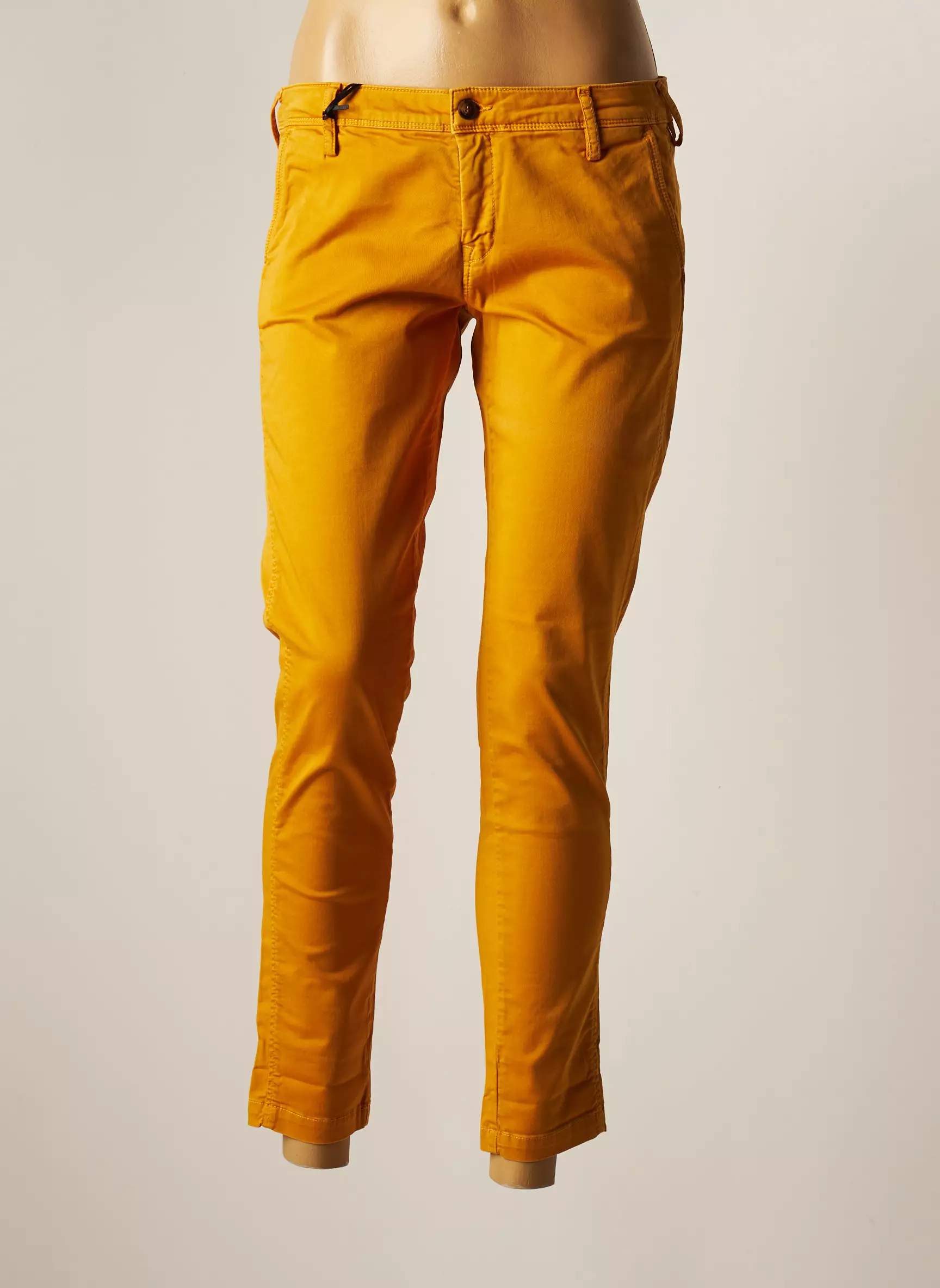 Teddy Smith Pantalons Chino Femme couleur jaune