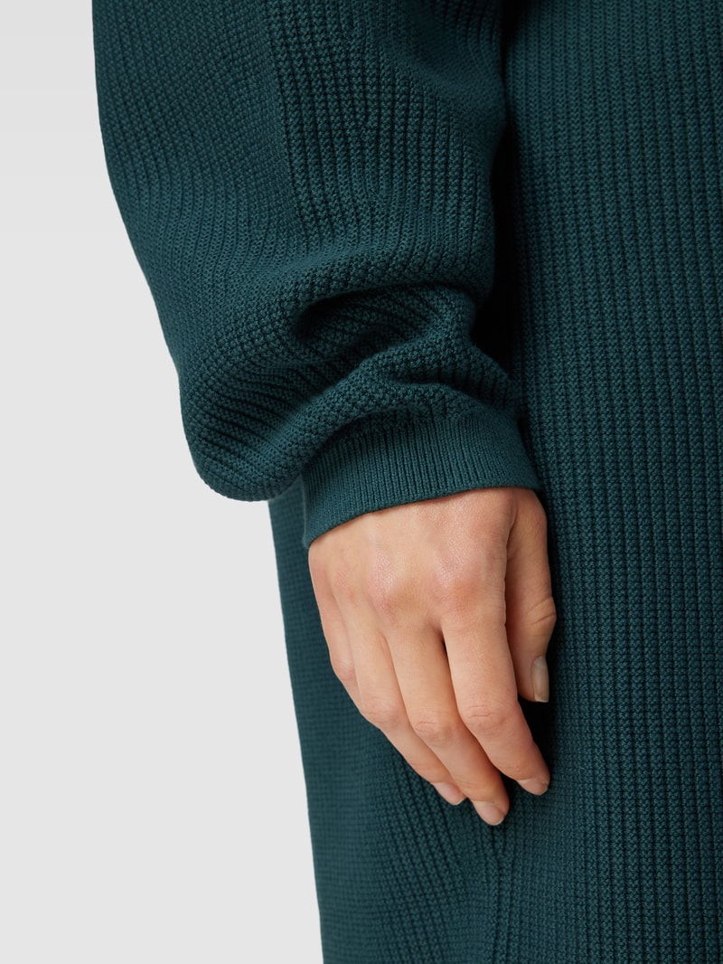 Strickkleid aus Baumwolle mit Rundhalsausschnitt in dunkelgrün