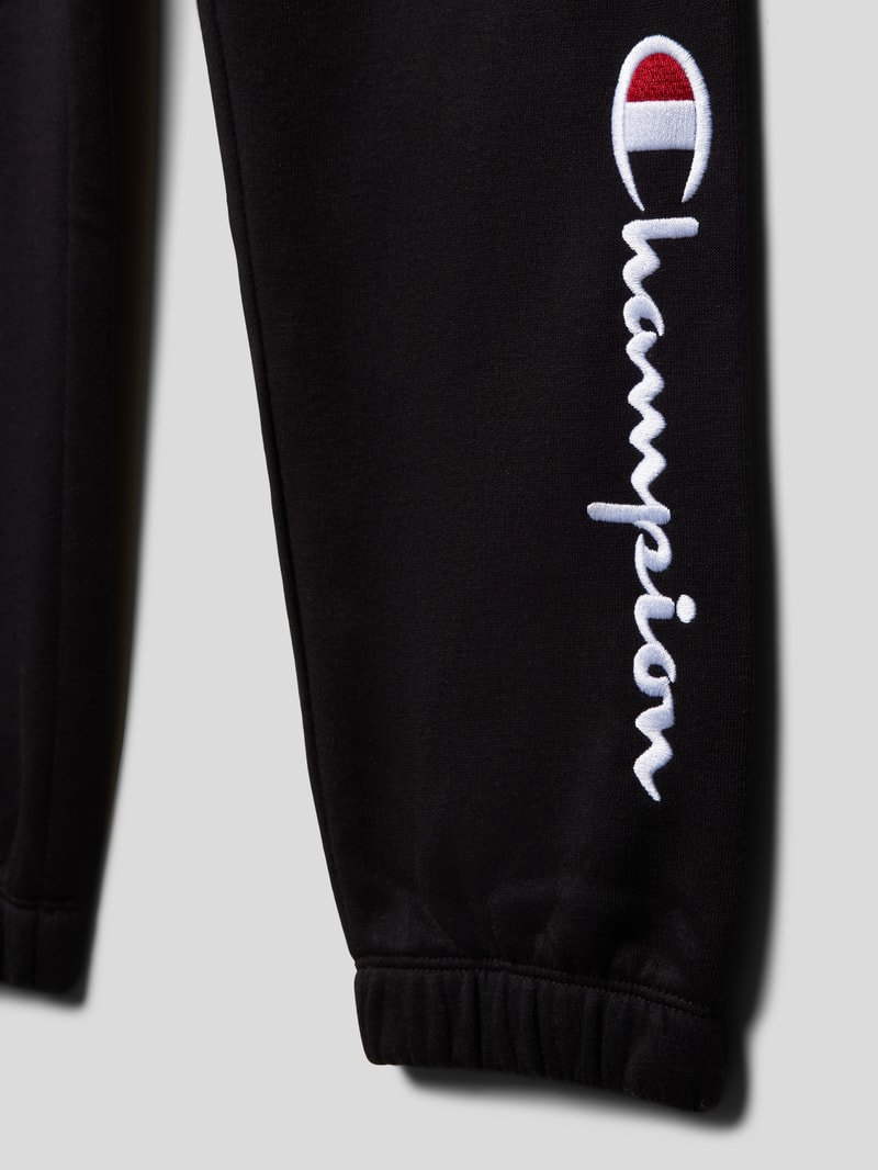 Sweatpants mit Label-Stitching in schwarz