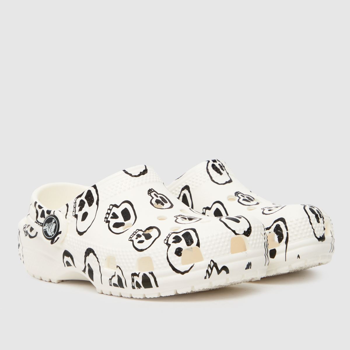 Crocs beli in črni klasični sandali z lobanjo za malčke
