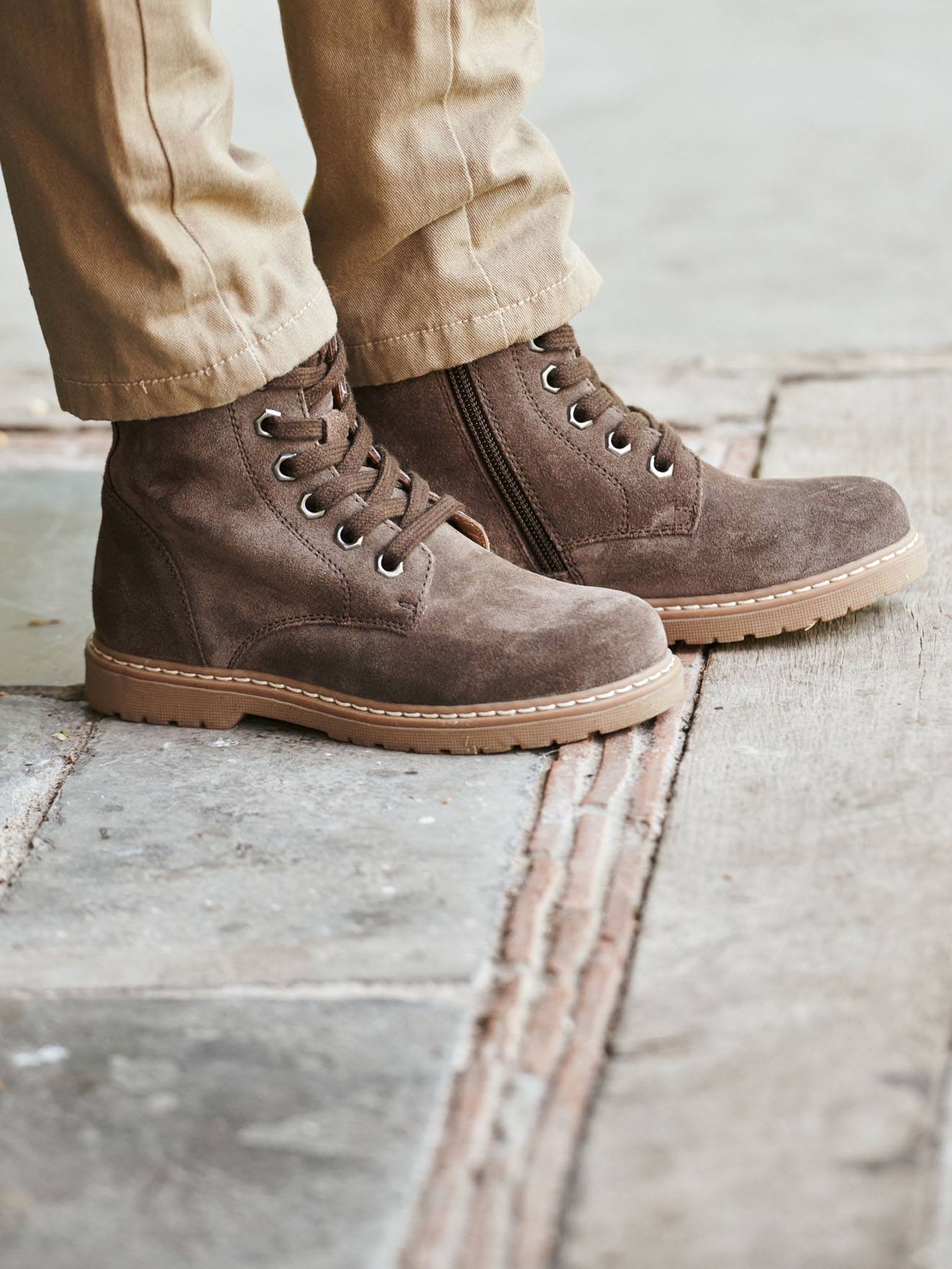 Bottines cuir garçon lacées et zippées marron foncé