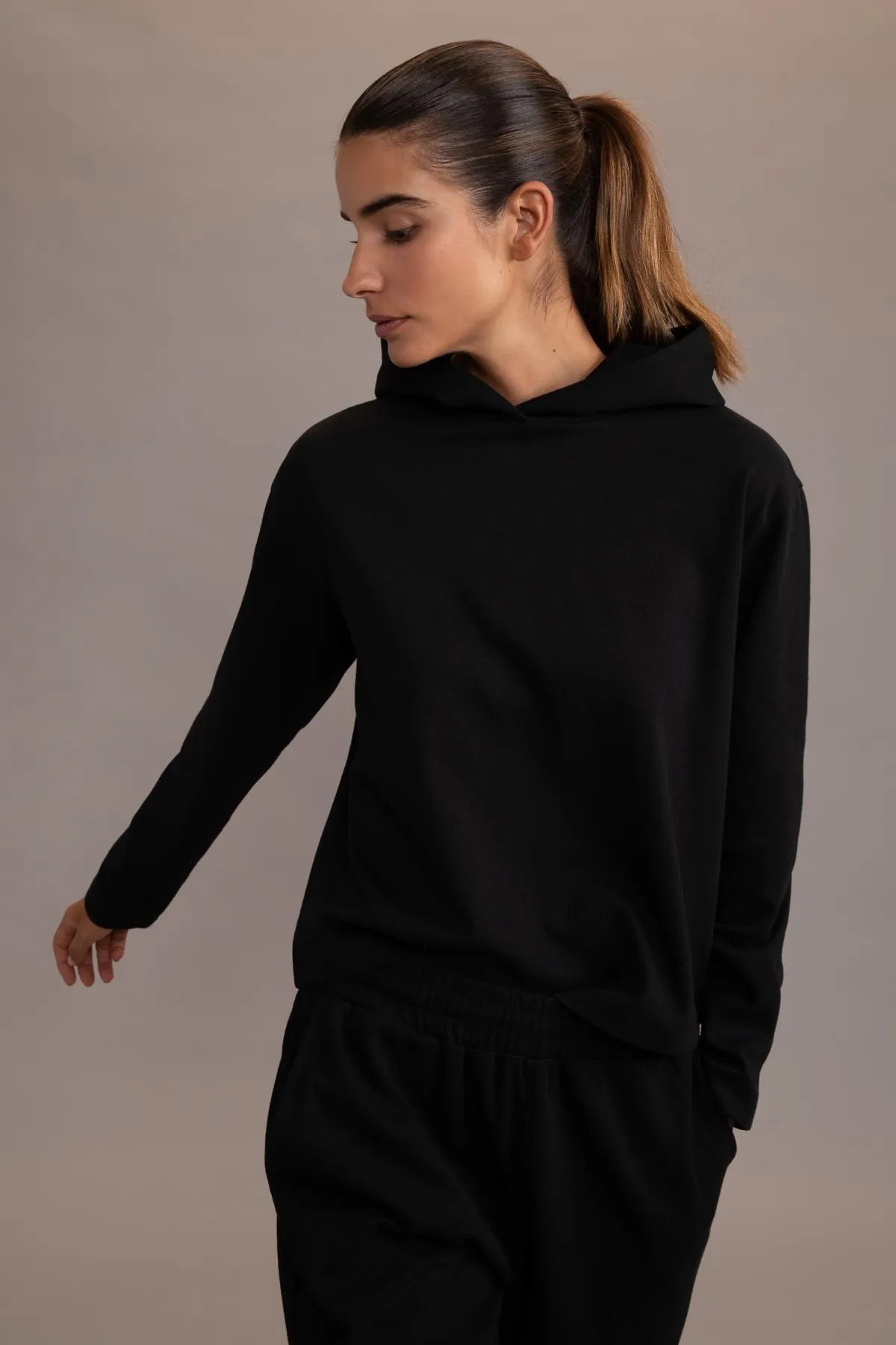 DeFacto  Passform: Kapuzen-Sweatshirt mit Standard-Passform